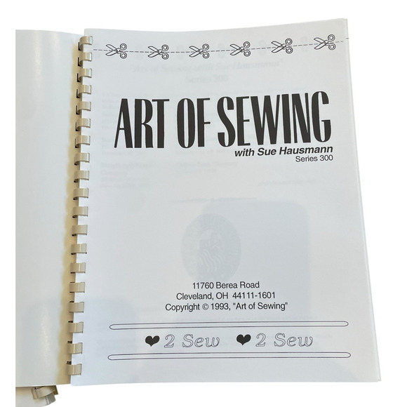 Art of Sewing SUE HAUSMANN Book Series 300 & 400 Viking Husqvarna 90s Lot of 2 - Picture 3 of 6